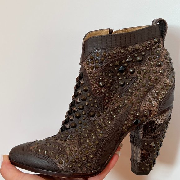 Frye Boots - Picture 5 of 8